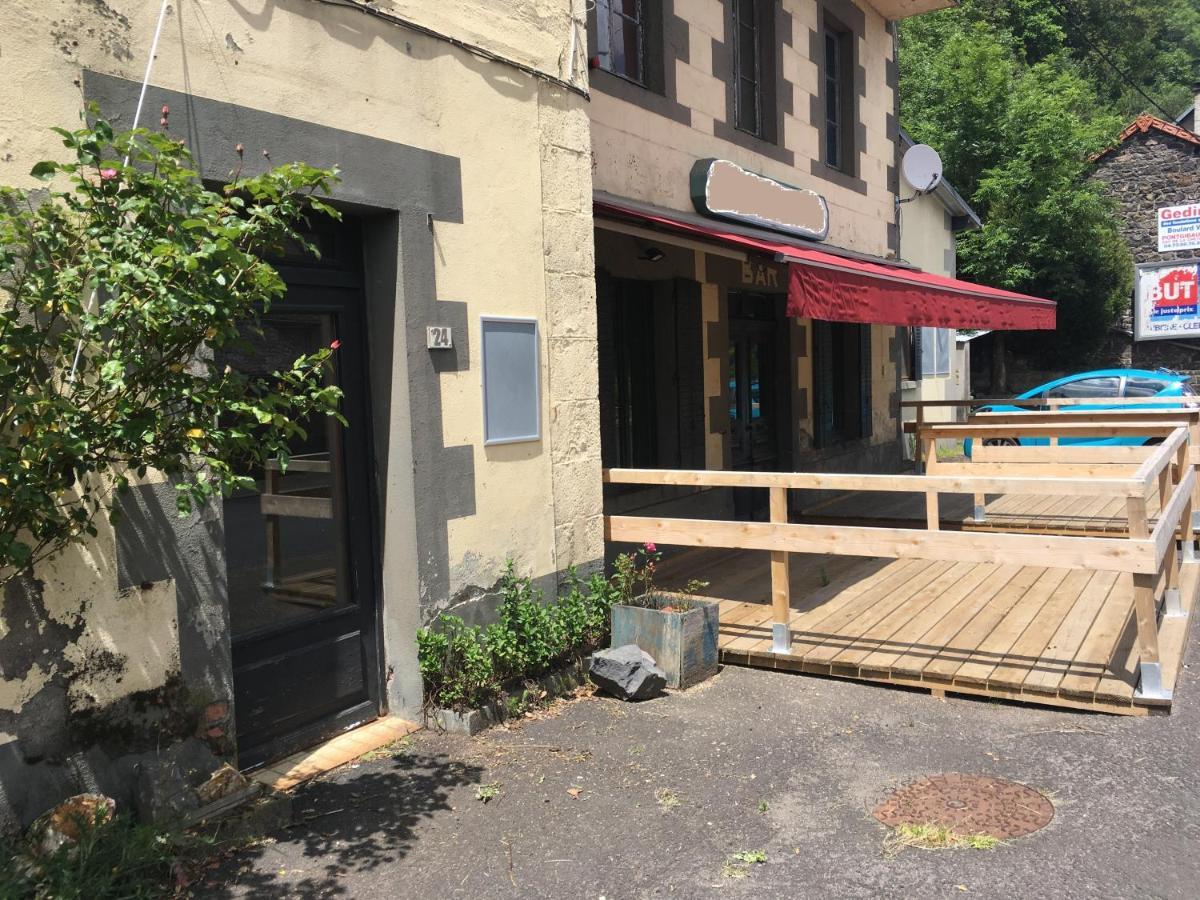 Studio Proche De Vulcania Et La Bourboule Gelles 外观 照片